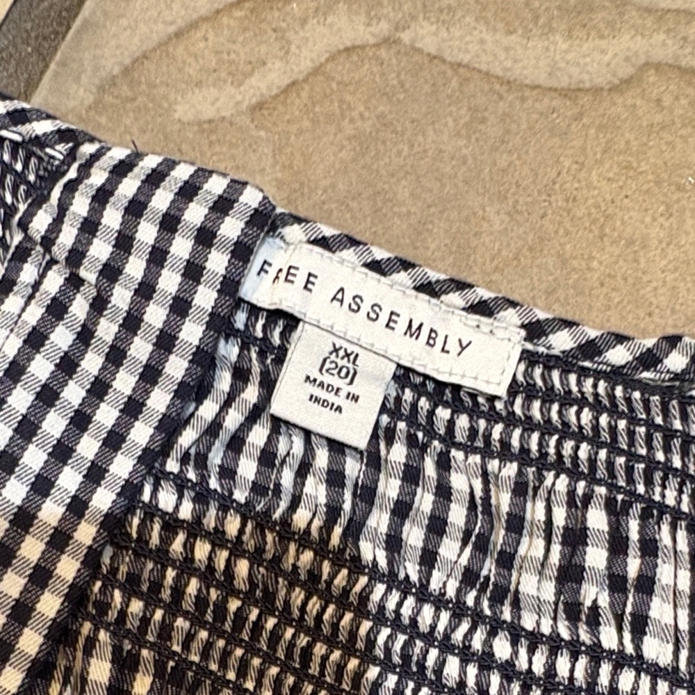 Free Assembly new  Gingham Dress - Picture 4 of 9